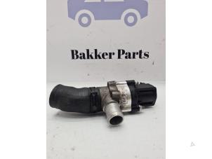 Gebruikte Luchthoeveelheidsmeter Seat Leon (1P1) 2.0 TFSI Cupra 16V Prijs € 150,00 Margeregeling aangeboden door Bakker Parts