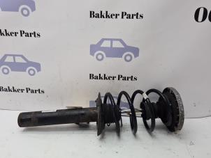 Gebruikte Mac Phersonpoot links-voor BMW X3 (F25) xDrive35i 3.0 24V Prijs € 75,00 Margeregeling aangeboden door Bakker Parts