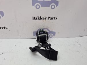 Gebruikte Veiligheidsgordel rechts-achter Skoda Octavia Combi (5EAC) 1.4 TSI 16V Prijs € 40,00 Margeregeling aangeboden door Bakker Parts