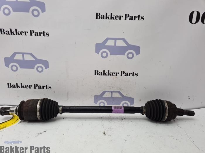 Gebruikte Aandrijfas rechts-achter Mercedes GL (X164) 3.0 GL 320 CDI V6 24V Prijs € 300,00 Margeregeling aangeboden door Bakker Parts