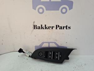 Gebruikte Schakelaar Elektrisch Raam BMW X3 (F25) xDrive35i 3.0 24V Prijs € 45,00 Margeregeling aangeboden door Bakker Parts