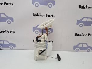 Gebruikte Benzinepomp BMW X3 (F25) xDrive35i 3.0 24V Prijs € 150,00 Margeregeling aangeboden door Bakker Parts