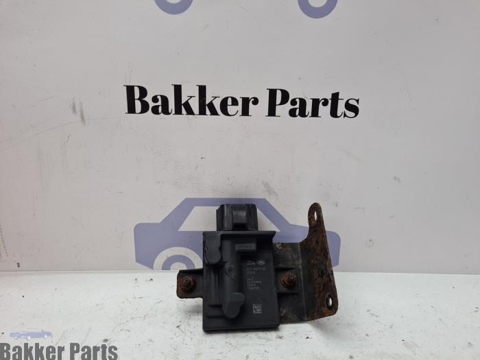 Gebruikte Brandstofpomp module Landrover Range Rover Evoque (LVJ/LVS) 2.0 eD 150 16V 5-drs. Prijs € 25,00 Margeregeling aangeboden door Bakker Parts