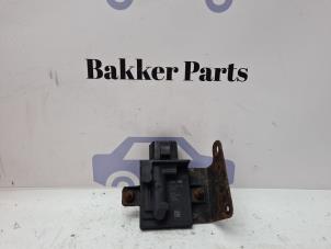 Gebruikte Brandstofpomp module Landrover Range Rover Evoque (LVJ/LVS) 2.0 eD 150 16V 5-drs. Prijs € 25,00 Margeregeling aangeboden door Bakker Parts