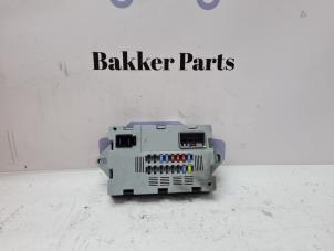 Gebruikte Zekeringkast Landrover Range Rover Evoque (LVJ/LVS) 2.0 eD 150 16V 5-drs. Prijs € 50,00 Margeregeling aangeboden door Bakker Parts