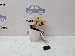 Gebruikte Dieselpomp Volkswagen Golf VII (AUA) 1.6 TDI 16V Prijs € 75,00 Margeregeling aangeboden door Bakker Parts