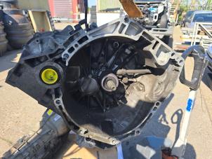 Gebruikte Versnellingsbak Renault Grand Scénic III (JZ) 1.2 16V TCe 130 Prijs € 650,00 Margeregeling aangeboden door Bakker Parts