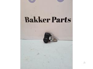 Gebruikte Sensor Bandenspanning BMW 1 serie (F20) 116d 1.6 16V Efficient Dynamics Prijs € 25,00 Margeregeling aangeboden door Bakker Parts