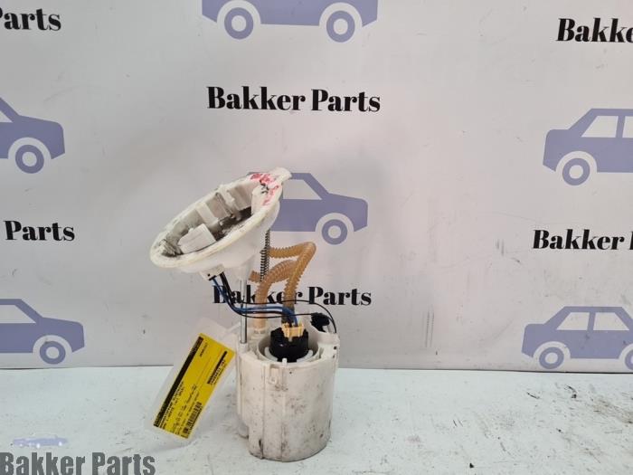 Gebruikte Tank element Pomp BMW 1 serie (F20) 116d 1.6 16V Efficient Dynamics Prijs € 55,00 Margeregeling aangeboden door Bakker Parts