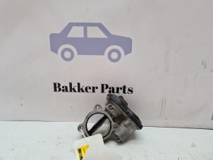 Gebruikte Gasklephuis BMW 1 serie (F20) 116d 1.6 16V Efficient Dynamics Prijs € 50,00 Margeregeling aangeboden door Bakker Parts