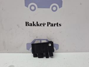 Gebruikte Computer boord BMW 3 serie (F30) 318i 1.5 TwinPower Turbo 12V Prijs € 25,00 Margeregeling aangeboden door Bakker Parts