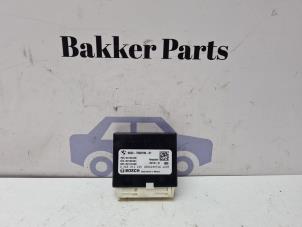 Gebruikte Module PDC BMW 3 serie (F30) 318i 1.5 TwinPower Turbo 12V Prijs € 100,00 Margeregeling aangeboden door Bakker Parts
