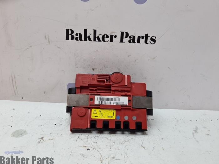Gebruikte Stroomverdeler BMW 1 serie (E87/87N) 116i 1.6 16V Prijs € 15,00 Margeregeling aangeboden door Bakker Parts