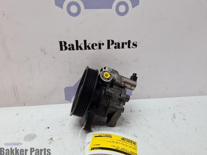 Gebruikte Servopomp Mercedes C (C204) 1.8 C-180 CGI 16V BlueEfficiency Prijs € 150,00 Margeregeling aangeboden door Bakker Parts