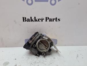 Gebruikte Gasklephuis Mercedes C (C204) 1.8 C-180 CGI 16V BlueEfficiency Prijs € 50,00 Margeregeling aangeboden door Bakker Parts