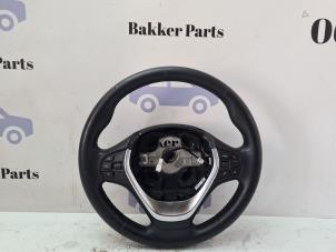 Gebruikte Stuurwiel BMW 3 serie (F30) 318i 1.5 TwinPower Turbo 12V Prijs € 125,00 Margeregeling aangeboden door Bakker Parts