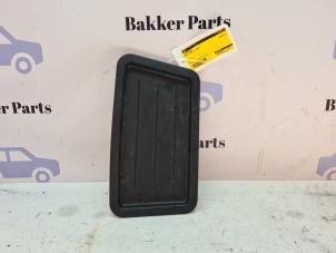 Gebruikte Opbergvak BMW 3 serie (F30) 318i 1.5 TwinPower Turbo 12V Prijs € 25,00 Margeregeling aangeboden door Bakker Parts