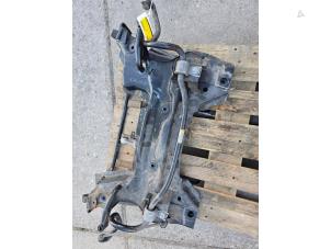 Gebruikte Subframe Opel Crossland (X) 1.2 Turbo 12V Prijs € 175,00 Margeregeling aangeboden door Bakker Parts