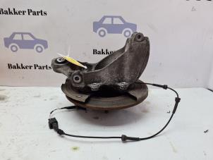 Gebruikte Fusee rechts-achter Landrover Range Rover Evoque (LVJ/LVS) 2.0 eD 150 16V 5-drs. Prijs € 100,00 Margeregeling aangeboden door Bakker Parts