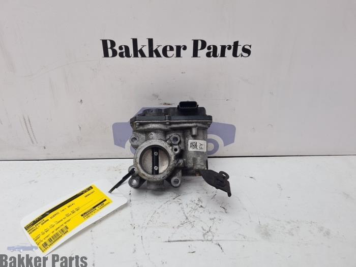 Gebruikte Gasklephuis Renault Grand Scénic III (JZ) 1.2 16V TCe 130 Prijs € 45,00 Margeregeling aangeboden door Bakker Parts