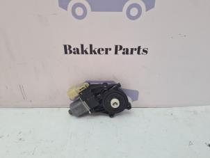 Gebruikte Motor electrisch raam Ford Fiesta 6 ST 1.6 ST 16V Prijs € 20,00 Margeregeling aangeboden door Bakker Parts