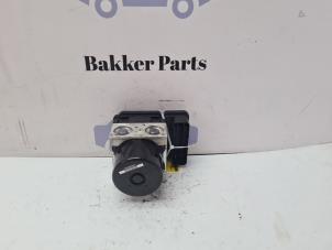 Gebruikte ABS Pomp Ford Focus 3 1.6 TDCi 115 Prijs € 80,00 Margeregeling aangeboden door Bakker Parts