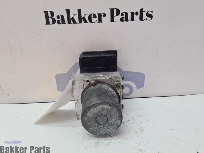 Gebruikte ABS Pomp Ford Transit 2.2 TDCi 16V Prijs € 60,00 Margeregeling aangeboden door Bakker Parts