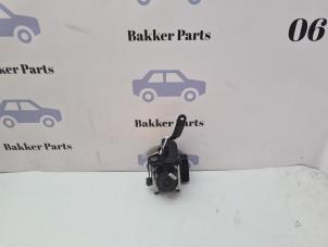 Gebruikte ABS Pomp Ford Fiesta 6 (JA8) 1.4 TDCi Prijs € 100,00 Margeregeling aangeboden door Bakker Parts