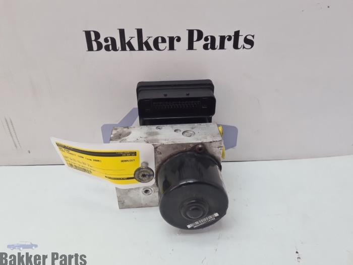 Gebruikte ABS Pomp Ford Transit Connect 1.8 TDCi 90 Prijs € 70,00 Margeregeling aangeboden door Bakker Parts