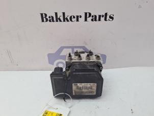 Gebruikte ABS Pomp Ford Mondeo IV Wagon 2.0 TDCi 115 16V Prijs € 100,00 Margeregeling aangeboden door Bakker Parts