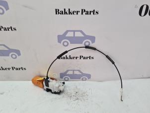 Gebruikte Deurslot Mechaniek 4Deurs links-voor Ford Ka II 1.2 Prijs € 20,00 Margeregeling aangeboden door Bakker Parts