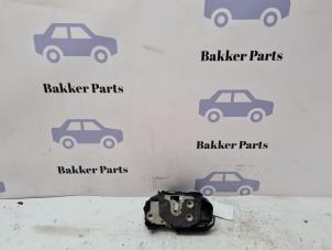 Gebruikte Deurslot Mechaniek 4Deurs rechts-voor Ford B-Max (JK8) 1.0 EcoBoost 12V 100 Prijs € 50,00 Margeregeling aangeboden door Bakker Parts