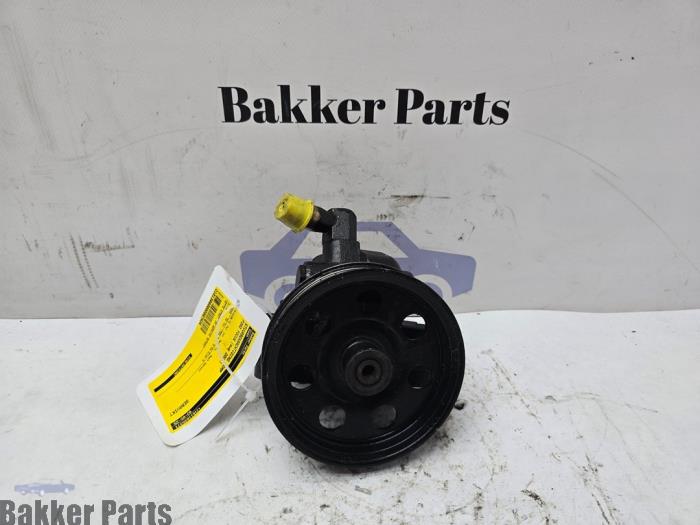 Gebruikte Stuurpomp Ford Focus 1 1.8 TDdi Prijs € 30,00 Margeregeling aangeboden door Bakker Parts