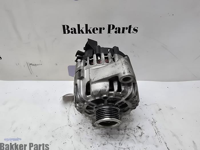 Gebruikte Dynamo Ford Ka+ 1.2 Ti-VCT Prijs € 75,00 Margeregeling aangeboden door Bakker Parts