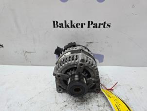 Gebruikte Dynamo Ford Fiesta 6 (JA8) 1.0 EcoBoost 12V 100 Prijs € 50,00 Margeregeling aangeboden door Bakker Parts