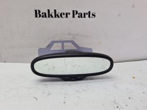 Gebruikte Spiegel binnen Volkswagen Scirocco (137/13AD) 1.4 TSI 160 16V Prijs € 75,00 Margeregeling aangeboden door Bakker Parts