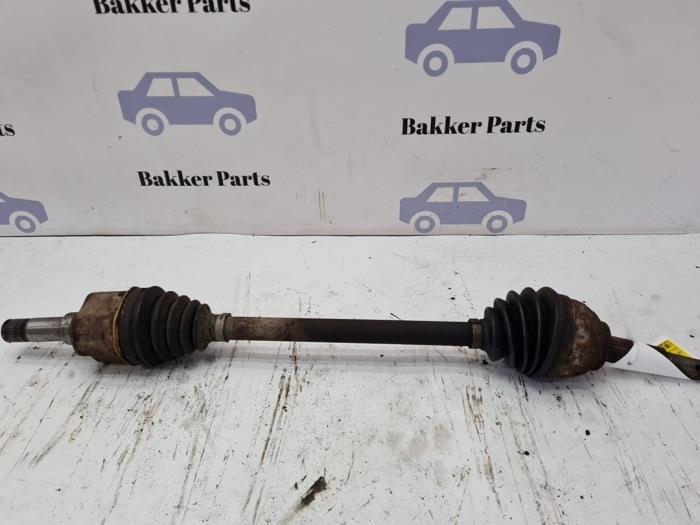 Aandrijfas links-voor van een Ford Transit 2.0 TDdi 16V 300M 2006