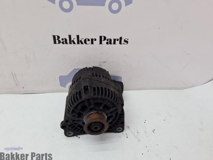 Gebruikte Alternator Ford Galaxy (WGR) 2.3i 16V SEFI Prijs € 40,00 Margeregeling aangeboden door Bakker Parts