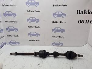 Gebruikte Homokineetas rechts-voor Ford Mondeo III Wagon 2.0 TDCi 115 16V Prijs € 50,00 Margeregeling aangeboden door Bakker Parts