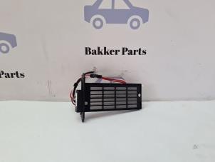 Gebruikte Kachel Verwarmingselement Ford B-Max (JK8) 1.0 EcoBoost 12V 125 Prijs € 55,00 Margeregeling aangeboden door Bakker Parts