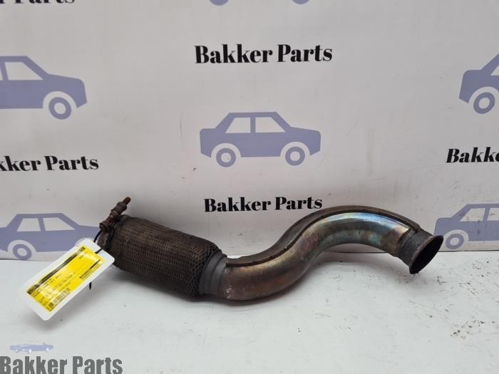 Gebruikte Uitlaat voorpijp Peugeot 3008 I (0U/HU) 1.6 16V THP 155 Prijs € 75,00 Margeregeling aangeboden door Bakker Parts