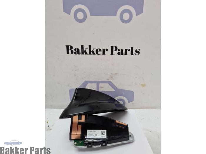 Gebruikte Antenne BMW 3 serie (F30) 318i 1.5 TwinPower Turbo 12V Prijs € 50,00 Margeregeling aangeboden door Bakker Parts