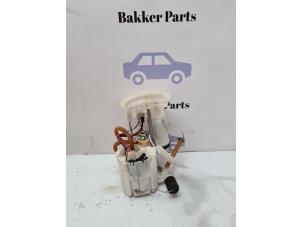 Gebruikte Benzinepomp BMW 1 serie (F20) 116d 1.6 16V Efficient Dynamics Prijs € 75,00 Margeregeling aangeboden door Bakker Parts