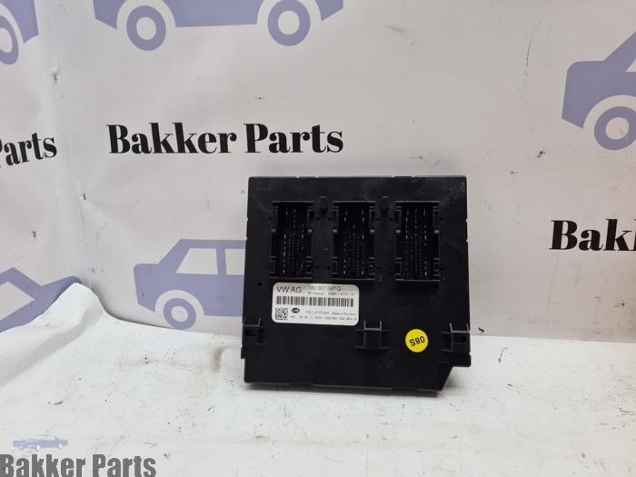 Gebruikte Module Bodycontrol Volkswagen Golf VI (5K1) 2.0 GTD 16V Prijs € 200,00 Margeregeling aangeboden door Bakker Parts