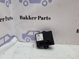 Gebruikte Module achterklep motor Hyundai i40 CW (VFC) 1.7 CRDi 16V Prijs € 120,00 Margeregeling aangeboden door Bakker Parts