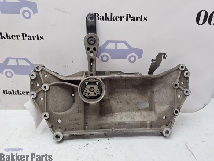 Gebruikte Subframe Volkswagen Golf VI (5K1) 2.0 GTD 16V Prijs € 50,00 Margeregeling aangeboden door Bakker Parts