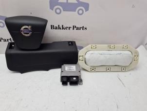 Gebruikte Module + Airbag Set Volvo V40 (MV) 1.6 T3 GTDi 16V Prijs € 400,00 Margeregeling aangeboden door Bakker Parts