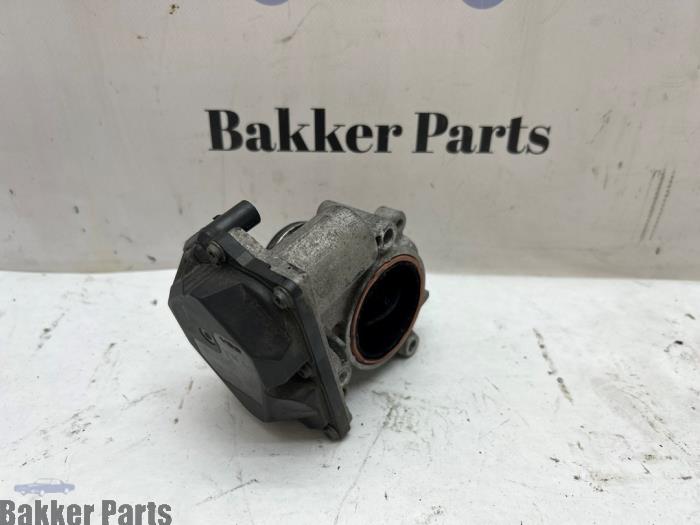 Gebruikte Gasklephuis Volkswagen Golf VI (5K1) 2.0 GTD 16V Prijs € 25,00 Margeregeling aangeboden door Bakker Parts