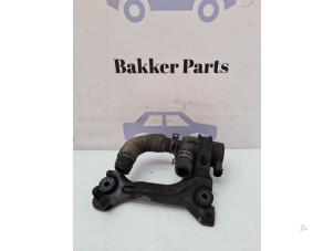 Gebruikte Waterpomp Volvo V40 (MV) 1.6 T3 GTDi 16V Prijs € 35,00 Margeregeling aangeboden door Bakker Parts