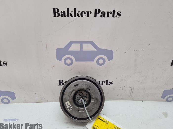 Gebruikte Krukas Poelie BMW 3 serie (F30) 318i 1.5 TwinPower Turbo 12V Prijs € 75,00 Margeregeling aangeboden door Bakker Parts
